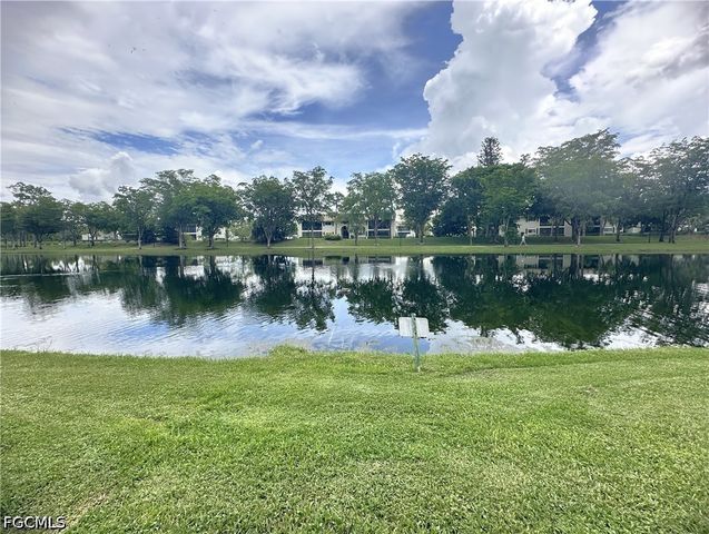 14901 Park Lake DR 301, Fort Myers, FL 33919