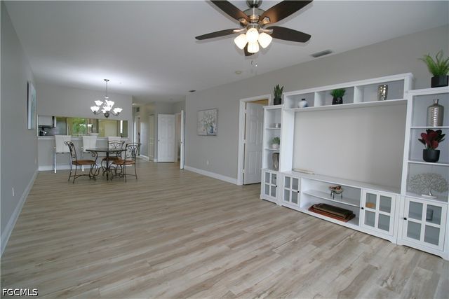 14901 Park Lake DR 301, Fort Myers, FL 33919