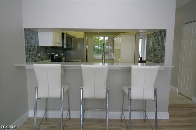 14901 Park Lake DR 301, Fort Myers, FL 33919