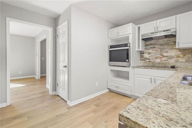 101 Dock Hyde Road, Carrollton, GA 30116