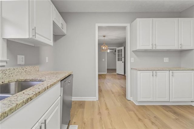 101 Dock Hyde Road, Carrollton, GA 30116