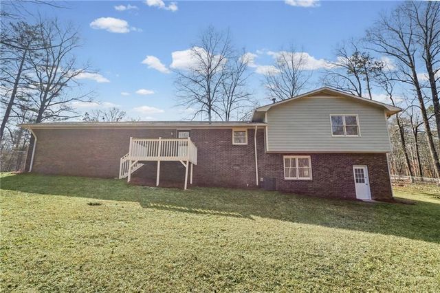 101 Dock Hyde Road, Carrollton, GA 30116