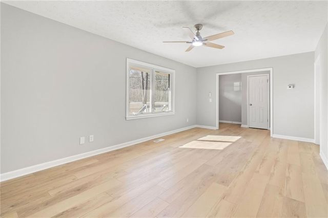 101 Dock Hyde Road, Carrollton, GA 30116