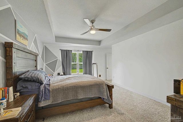 8135 Nevada St, Navarre, FL 32566