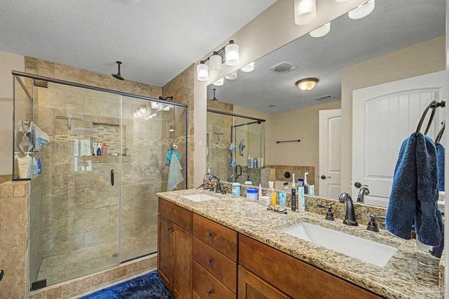 8135 Nevada St, Navarre, FL 32566