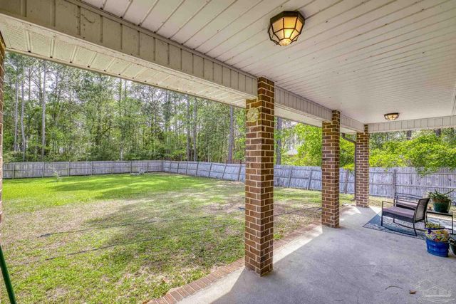 8135 Nevada St, Navarre, FL 32566