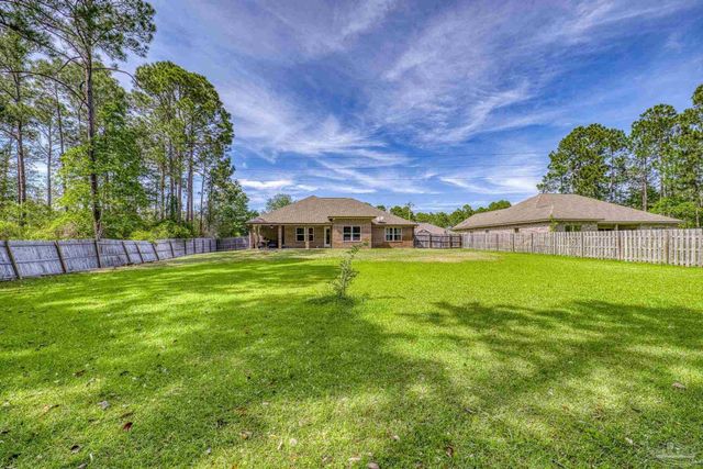8135 Nevada St, Navarre, FL 32566