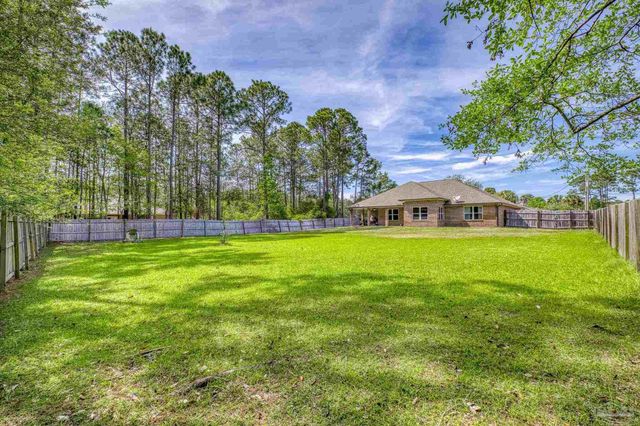 8135 Nevada St, Navarre, FL 32566