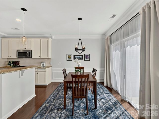 6017 Carrollton Lane, Charlotte, NC 28210