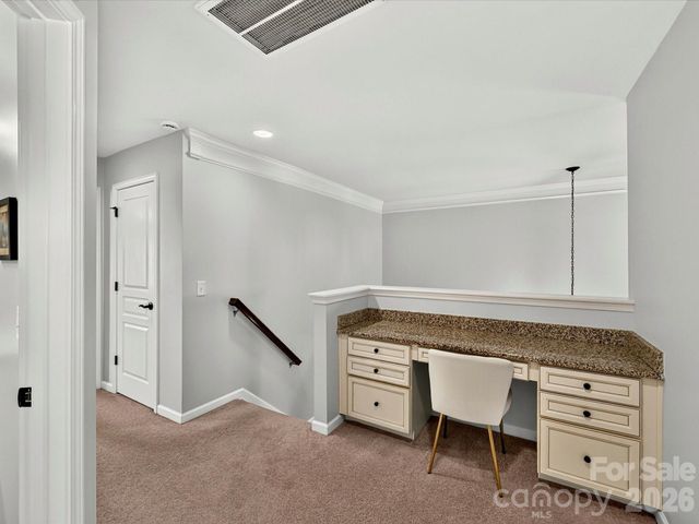 6017 Carrollton Lane, Charlotte, NC 28210