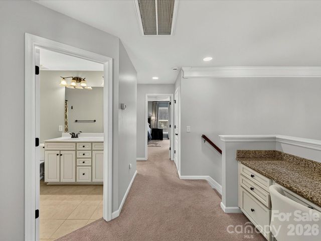 6017 Carrollton Lane, Charlotte, NC 28210