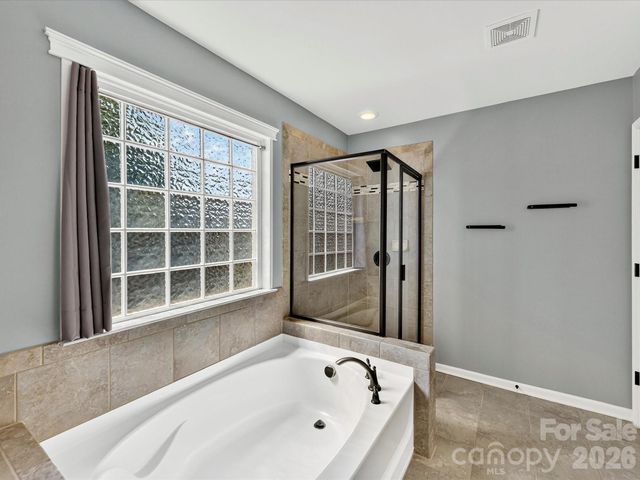 6017 Carrollton Lane, Charlotte, NC 28210