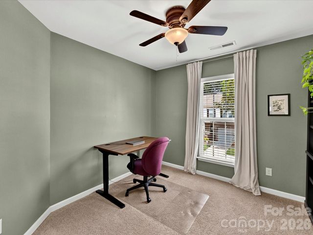 6017 Carrollton Lane, Charlotte, NC 28210