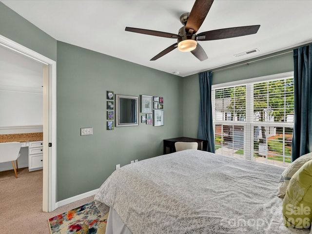 6017 Carrollton Lane, Charlotte, NC 28210