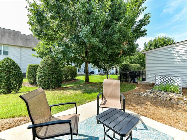 6017 Carrollton Lane, Charlotte, NC 28210