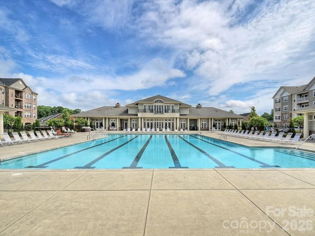 6017 Carrollton Lane, Charlotte, NC 28210