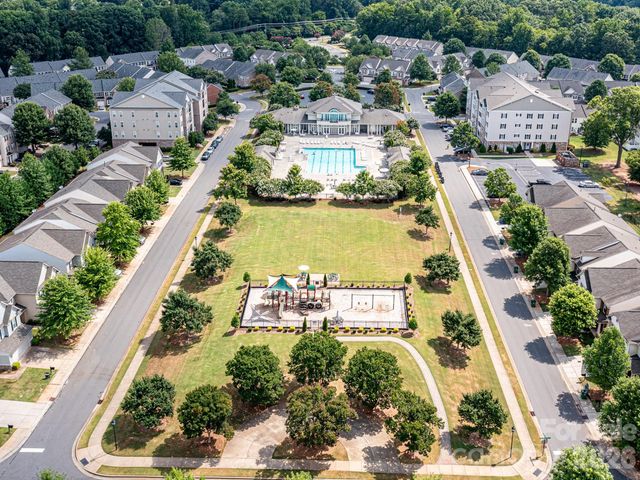 6017 Carrollton Lane, Charlotte, NC 28210