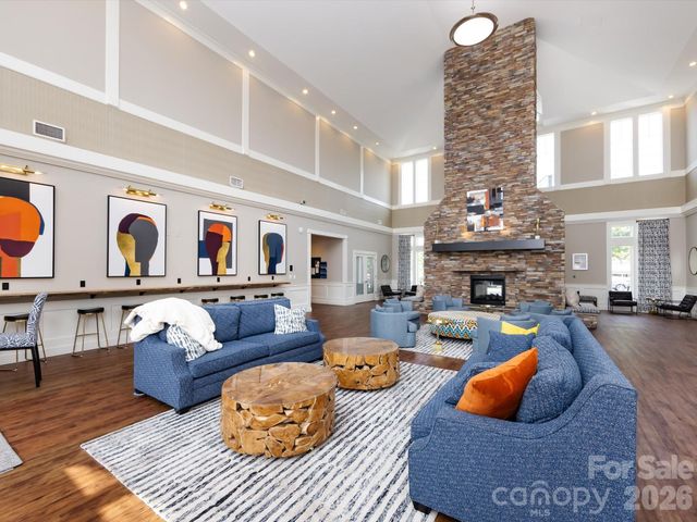 6017 Carrollton Lane, Charlotte, NC 28210