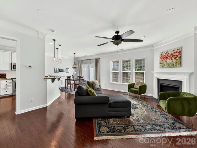6017 Carrollton Lane, Charlotte, NC 28210