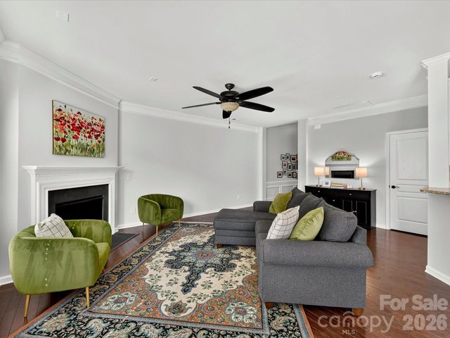 6017 Carrollton Lane, Charlotte, NC 28210
