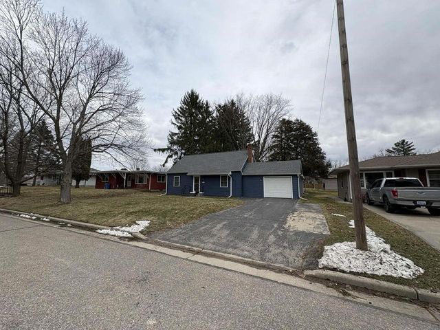 322 Capital Street, Wisconsin Dells, WI 53965