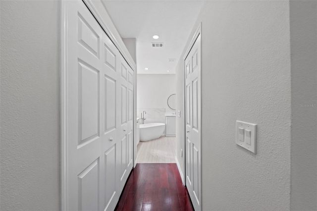 6639 PEBBLE BEACH WAY, Lakewood Ranch, FL 34202