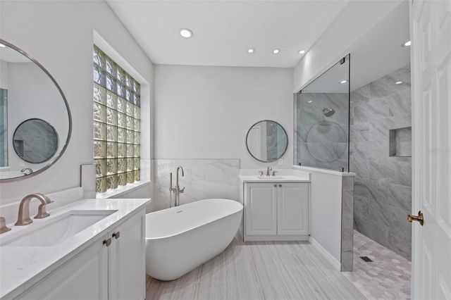 6639 PEBBLE BEACH WAY, Lakewood Ranch, FL 34202