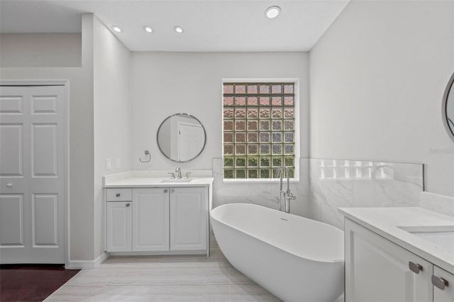 6639 PEBBLE BEACH WAY, Lakewood Ranch, FL 34202