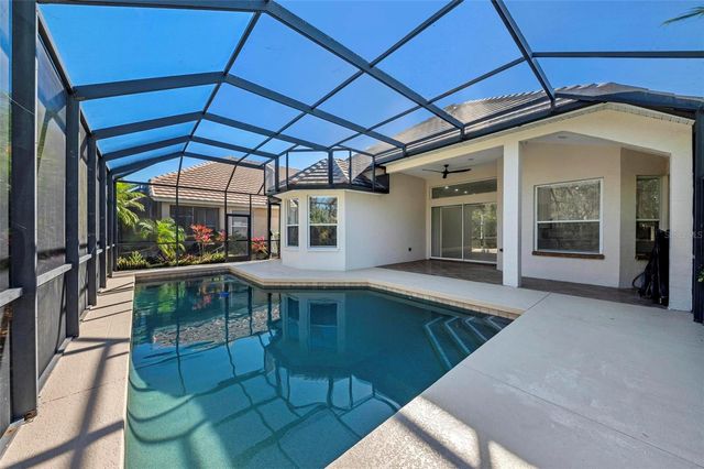 6639 PEBBLE BEACH WAY, Lakewood Ranch, FL 34202