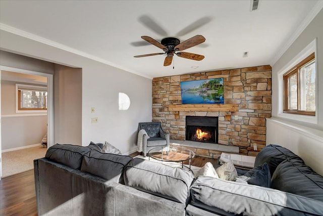 1110 Sunfield Street, Sun Prairie, WI 53590