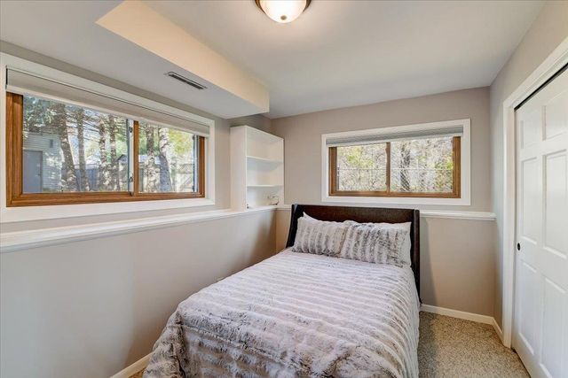 1110 Sunfield Street, Sun Prairie, WI 53590