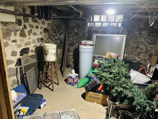 404 Ellen Street, Union City, MI 49094