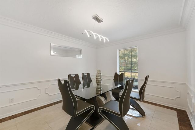 8522 Rebawood Drive, Humble, TX 77346