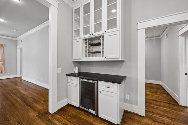 821 E 26th Street, Houston, TX 77009