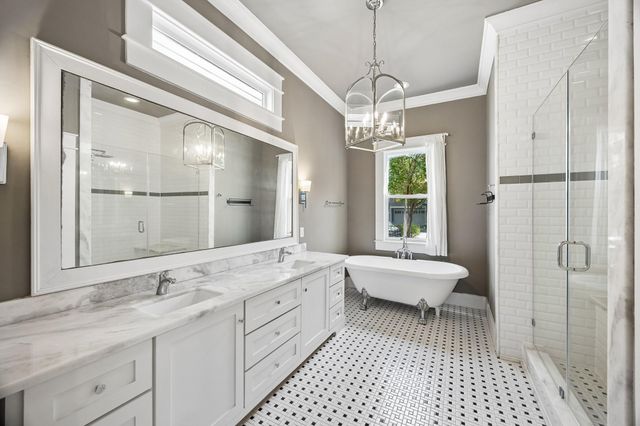 821 E 26th Street, Houston, TX 77009