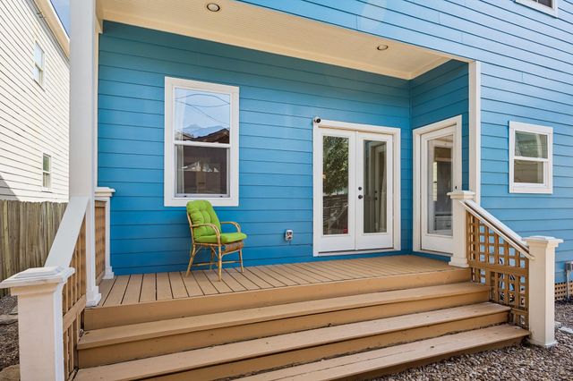 821 E 26th Street, Houston, TX 77009
