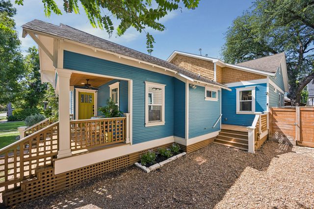 821 E 26th Street, Houston, TX 77009