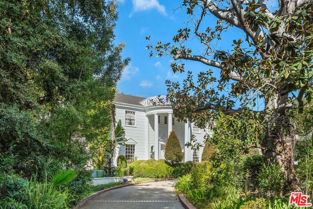 251 N Bristol Avenue, Los Angeles, CA 90049 — photo 4
