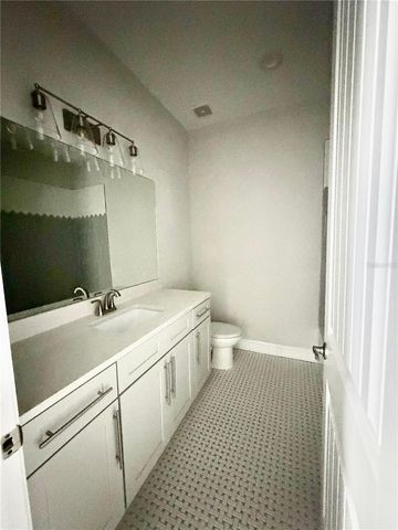 4606 W FIG STREET 2, Tampa, FL 33609