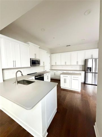 4606 W FIG STREET 2, Tampa, FL 33609