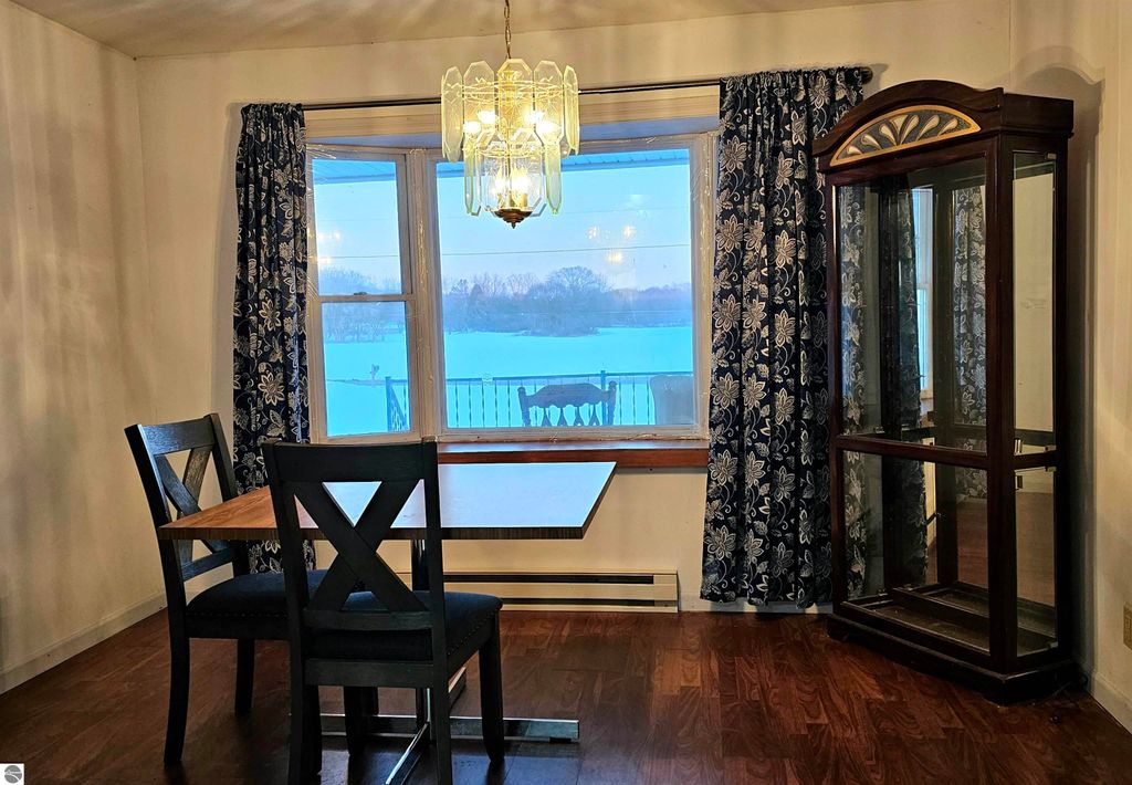 Image 20 of property listing at 90 Flanders Road, Charlotte, MI 48813