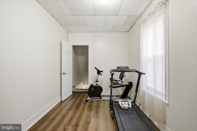 325 PEAR ST, Reading, PA 19601