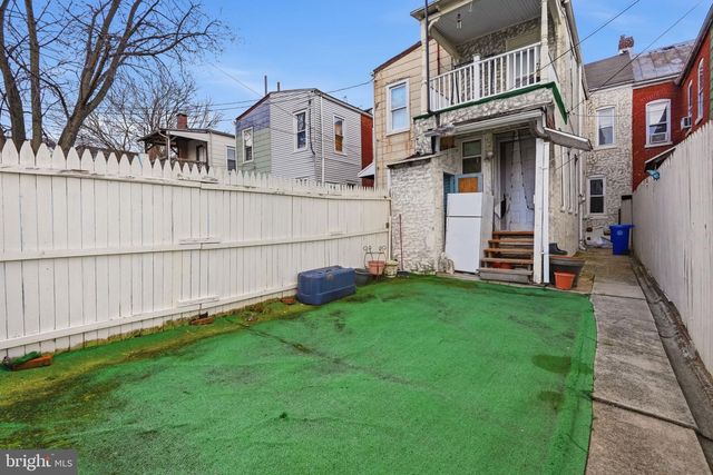 325 PEAR ST, Reading, PA 19601