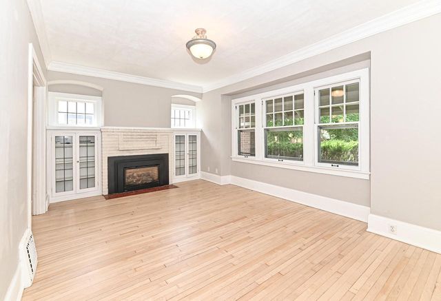 3508 N Cramer STREET, Shorewood, WI 53211