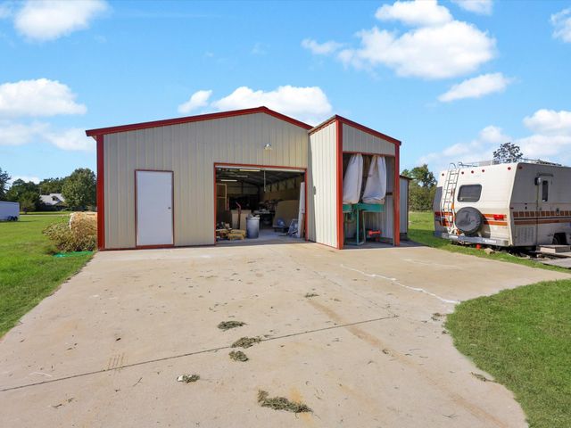 474 VZ County Road 3440, Wills Point, TX 75169