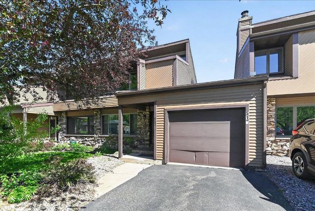 517 Knightsbridge Road, Waunakee, WI 53597