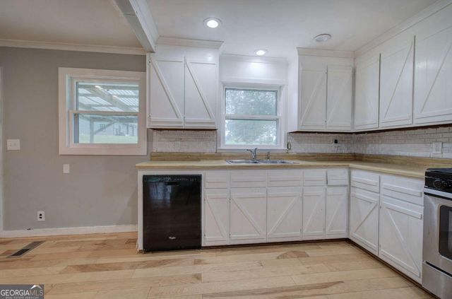 751 Liberty Road SW, Calhoun, GA 30701