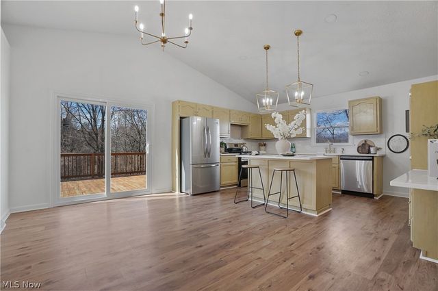 6040 Quarry Road, Poland, OH 44436