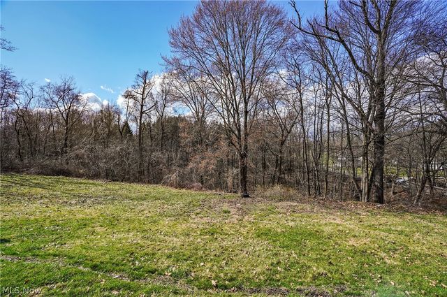 6040 Quarry Road, Poland, OH 44436