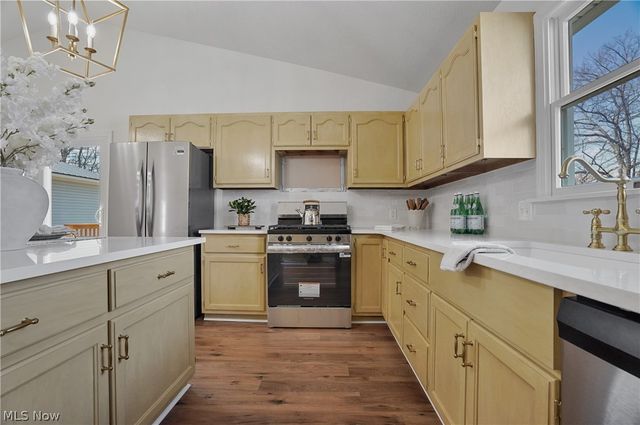 6040 Quarry Road, Poland, OH 44436